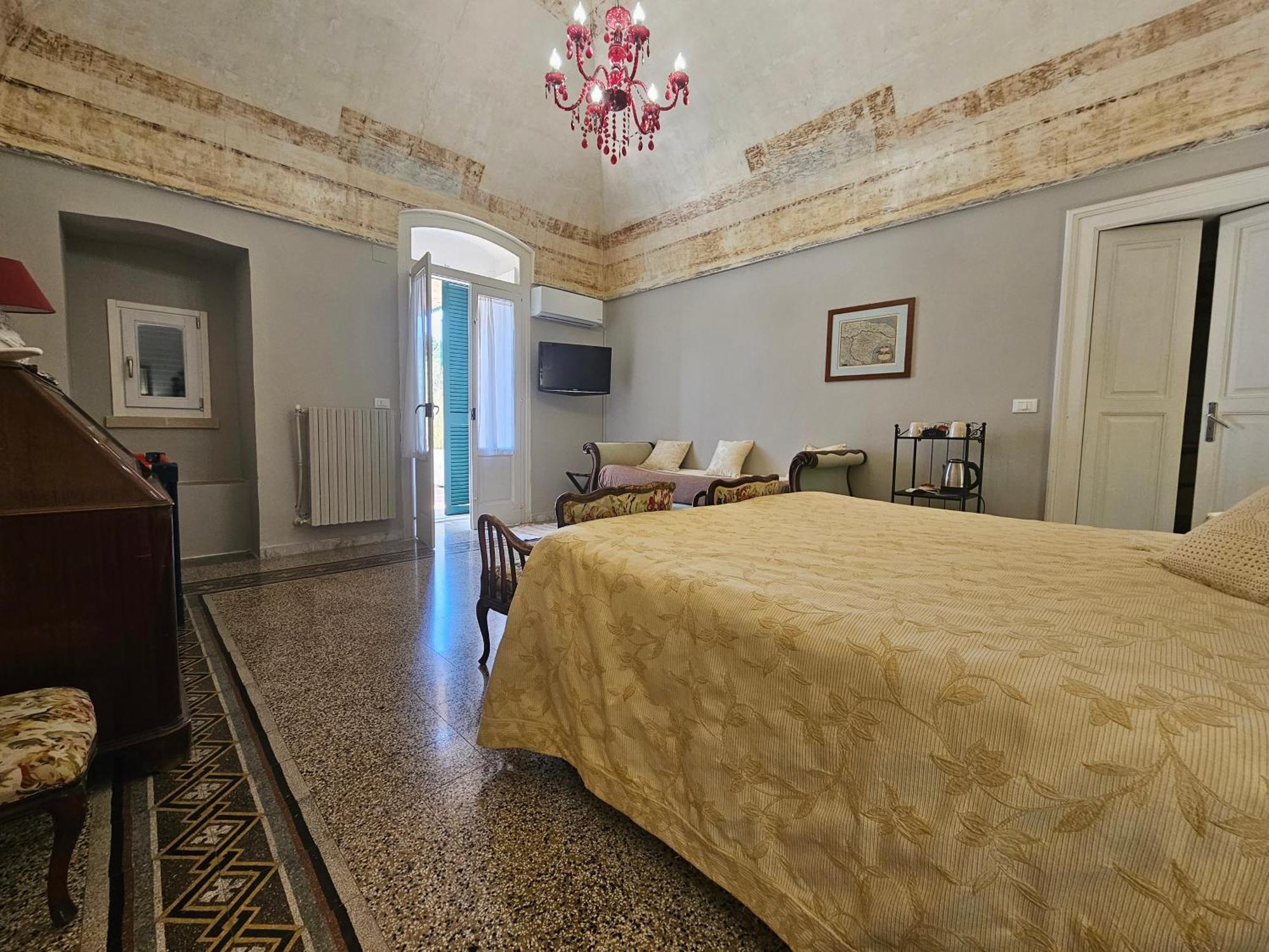 B&B Don Giovanni Monopoli Bagian luar foto