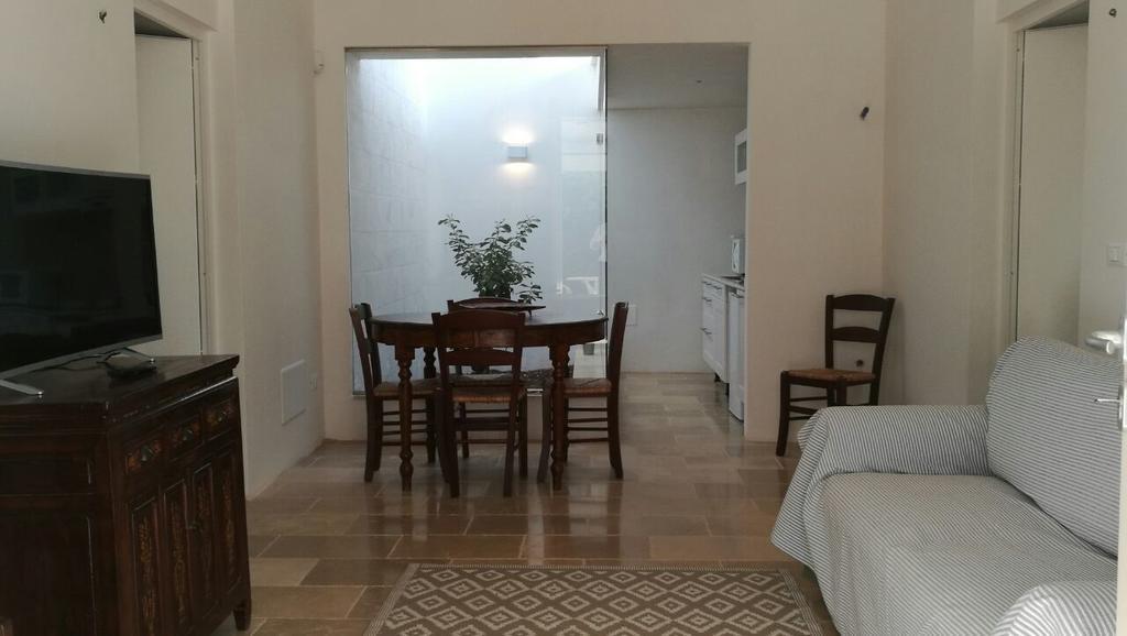 B&B Don Giovanni Monopoli Bagian luar foto